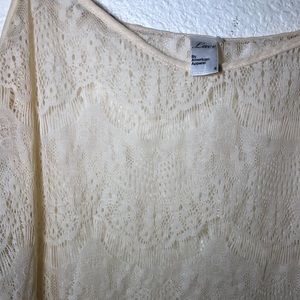 beige lace tank top